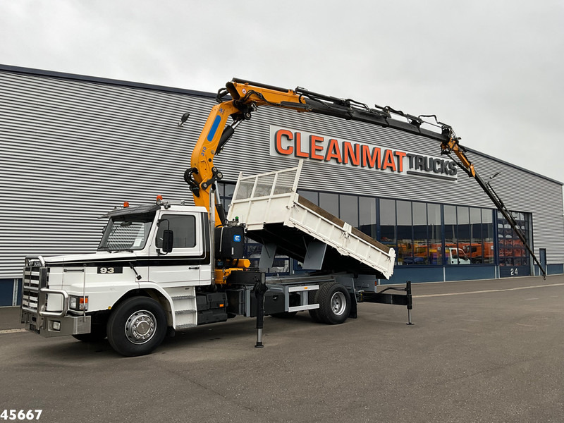 Scania T 93 4x2 Kipper met 31 Tonmeter laadkraan (bj 2005) + Fly-JIb! Just 118.736 km! - Самосвал, Автоманипулятор: фото 1 Scania T 93 4x2 Kipper met 31 Tonmeter laadkraan (bj 2005) + Fly-JIb! Just 118.736 km! - Самосвал, Автоманипулятор: фото 1