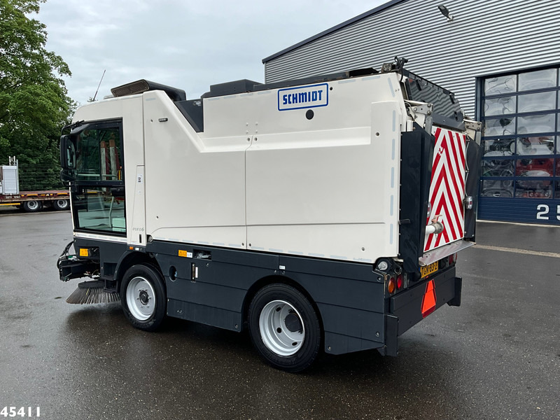 Schmidt Cleango 500 Compact Euro 6 with 3-rd brush - Подметально-уборочная машина: фото 5 Schmidt Cleango 500 Compact Euro 6 with 3-rd brush - Подметально-уборочная машина: фото 5