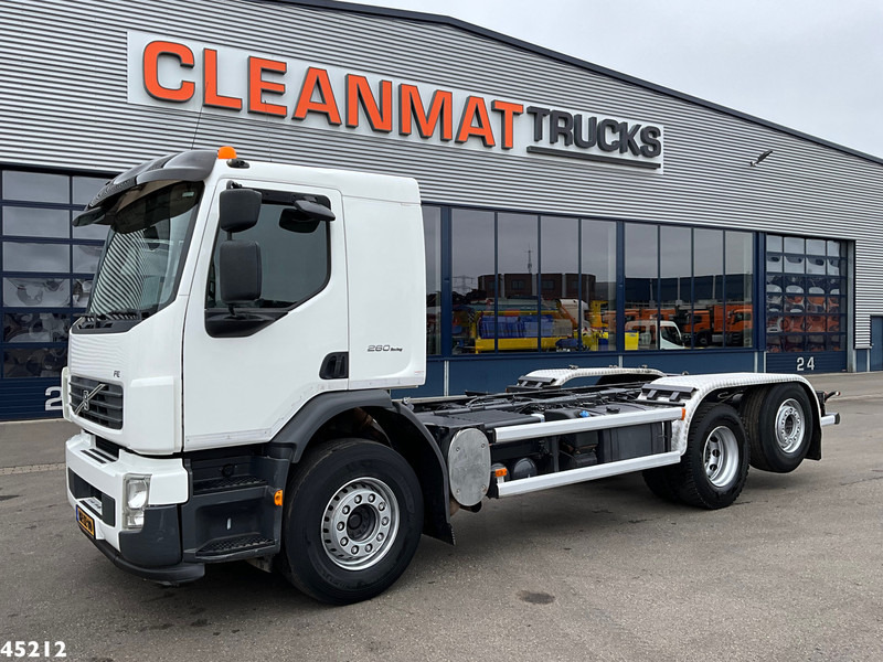 Volvo FE 260 Chassis cabine with PTO Just 199.470 km! - Грузовик-шасси: фото 2 Volvo FE 260 Chassis cabine with PTO Just 199.470 km! - Грузовик-шасси: фото 2
