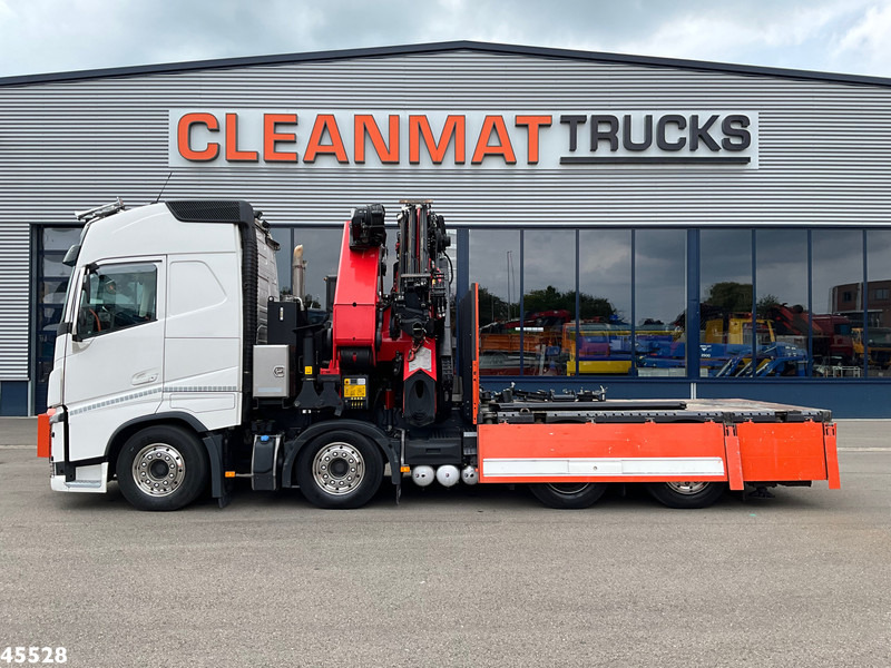Volvo FH 540 8x2 Euro 6 Palfinger 92 Tonmeter laadkraan + Fly-jib Just 81.817 Km! - Автоманипулятор: фото 4 Volvo FH 540 8x2 Euro 6 Palfinger 92 Tonmeter laadkraan + Fly-jib Just 81.817 Km! - Автоманипулятор: фото 4