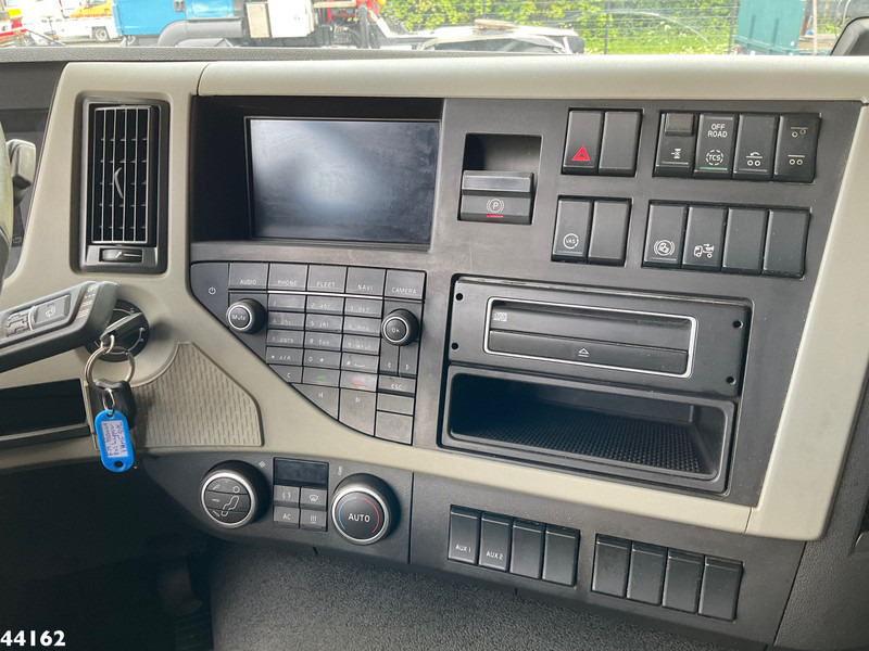 Самосвал, Автоманипулятор Volvo FM 500 Euro 6 HMF 50 Tonmeter laadkraan + Fly-Jib: фото 18