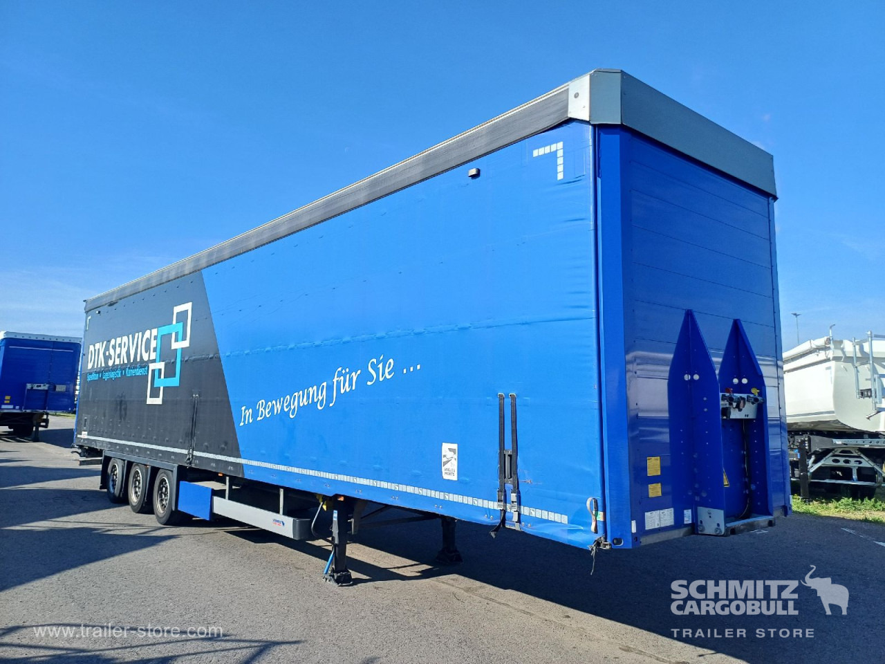 SCHMITZ Auflieger Curtainsider Mega - Тентованный полуприцеп: фото 1 SCHMITZ Auflieger Curtainsider Mega - Тентованный полуприцеп: фото 1