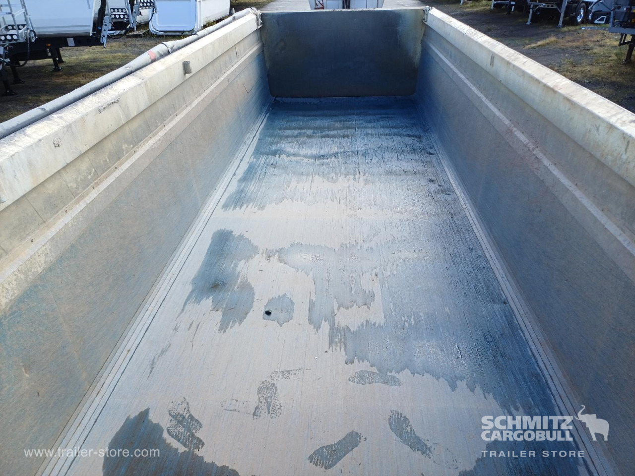 SCHMITZ Auflieger Kipper Alukastenmulde 24m³ - Самосвальный полуприцеп: фото 5 SCHMITZ Auflieger Kipper Alukastenmulde 24m³ - Самосвальный полуприцеп: фото 5