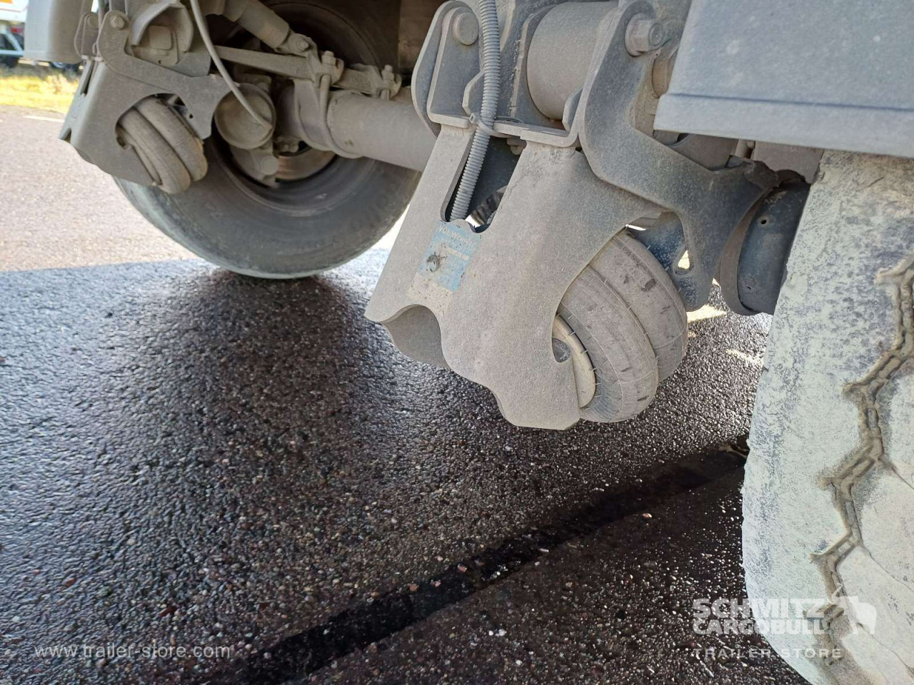 SCHMITZ Auflieger Kipper Alukastenmulde 24m³ - Самосвальный полуприцеп: фото 3 SCHMITZ Auflieger Kipper Alukastenmulde 24m³ - Самосвальный полуприцеп: фото 3