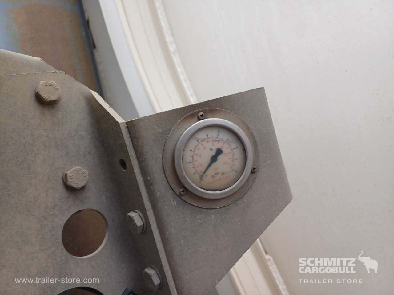 Самосвальный полуприцеп SCHMITZ Auflieger Kipper Alukastenmulde 24m³: фото 11