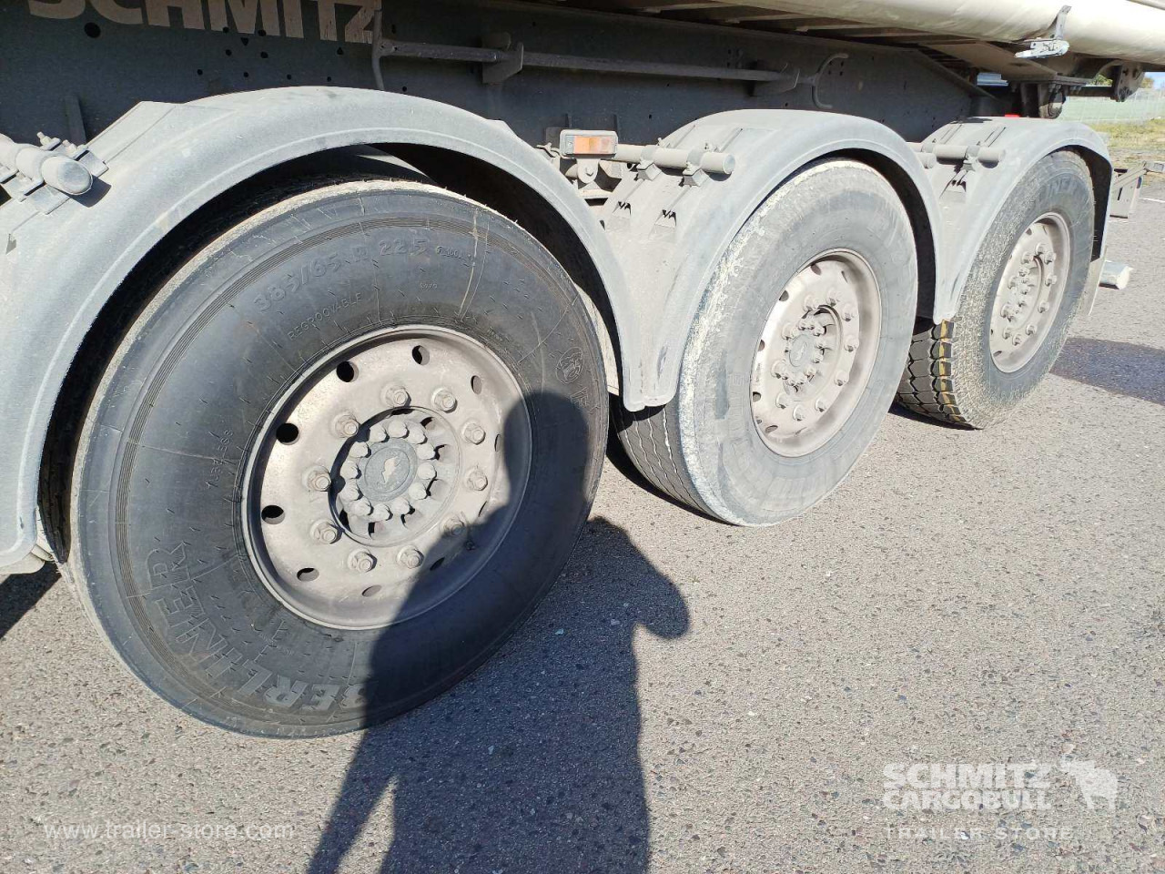 SCHMITZ Auflieger Kipper Alukastenmulde 24m³ - Самосвальный полуприцеп: фото 2 SCHMITZ Auflieger Kipper Alukastenmulde 24m³ - Самосвальный полуприцеп: фото 2