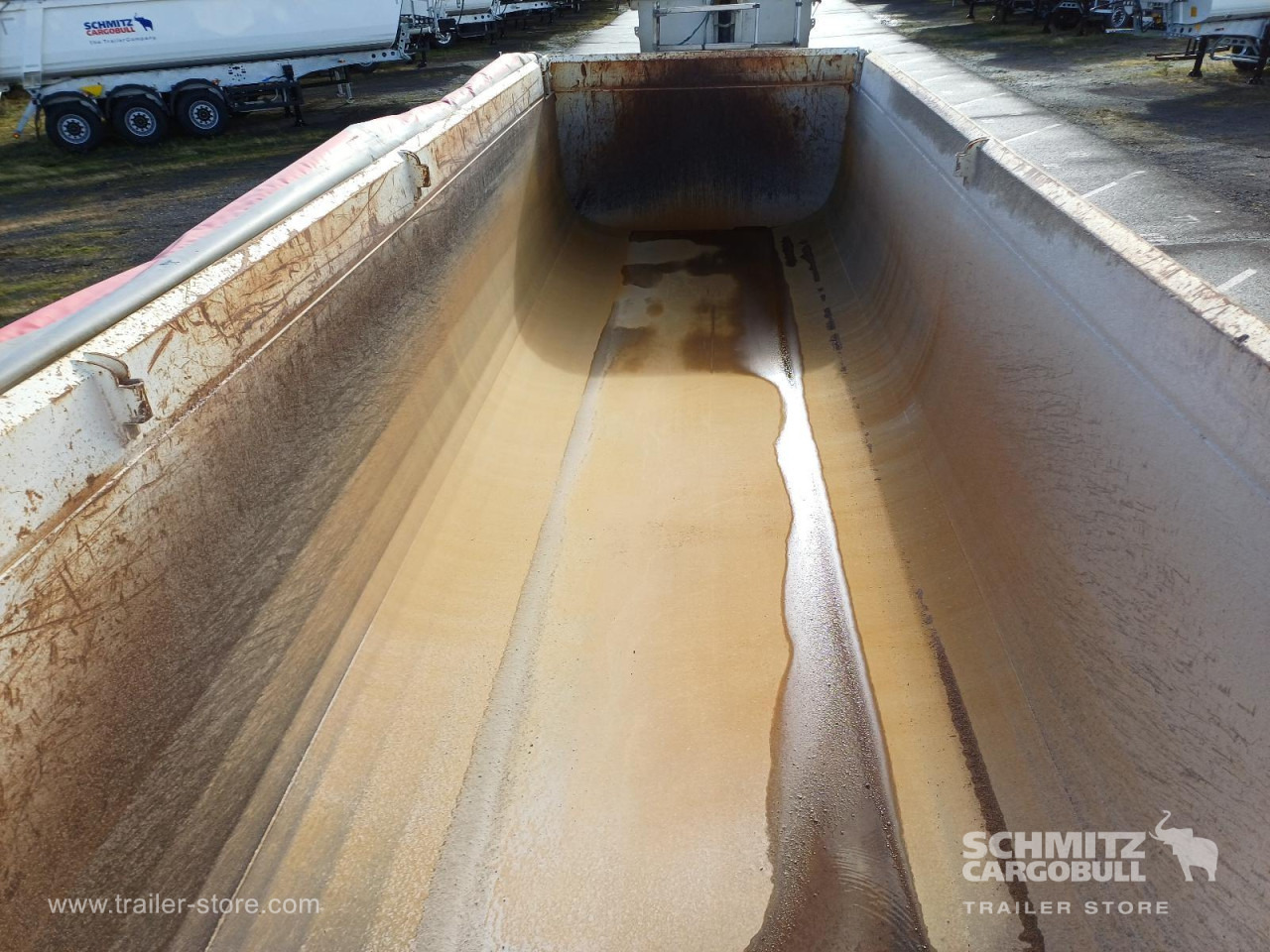 SCHMITZ Auflieger Kipper Stahlrundmulde 24m³ - Самосвальный полуприцеп: фото 5 SCHMITZ Auflieger Kipper Stahlrundmulde 24m³ - Самосвальный полуприцеп: фото 5