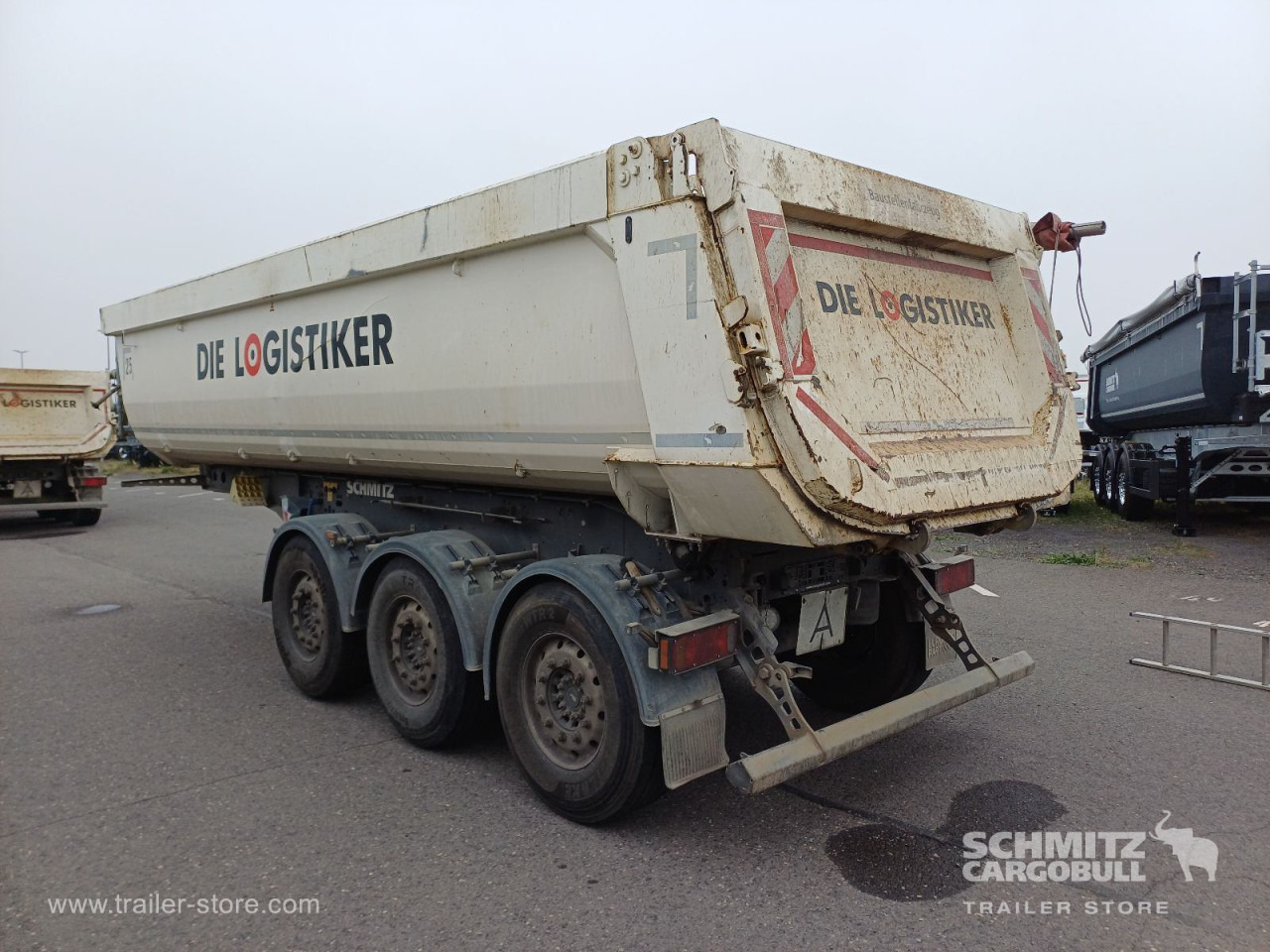 SCHMITZ Auflieger Kipper Stahlrundmulde 24m³ - Самосвальный полуприцеп: фото 4 SCHMITZ Auflieger Kipper Stahlrundmulde 24m³ - Самосвальный полуприцеп: фото 4