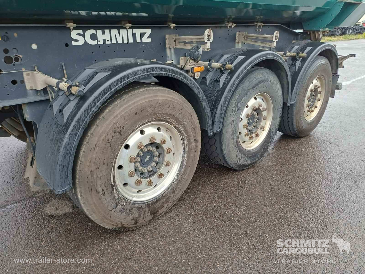 SCHMITZ Auflieger Kipper Stahlrundmulde 24m³ - Самосвальный полуприцеп: фото 3 SCHMITZ Auflieger Kipper Stahlrundmulde 24m³ - Самосвальный полуприцеп: фото 3