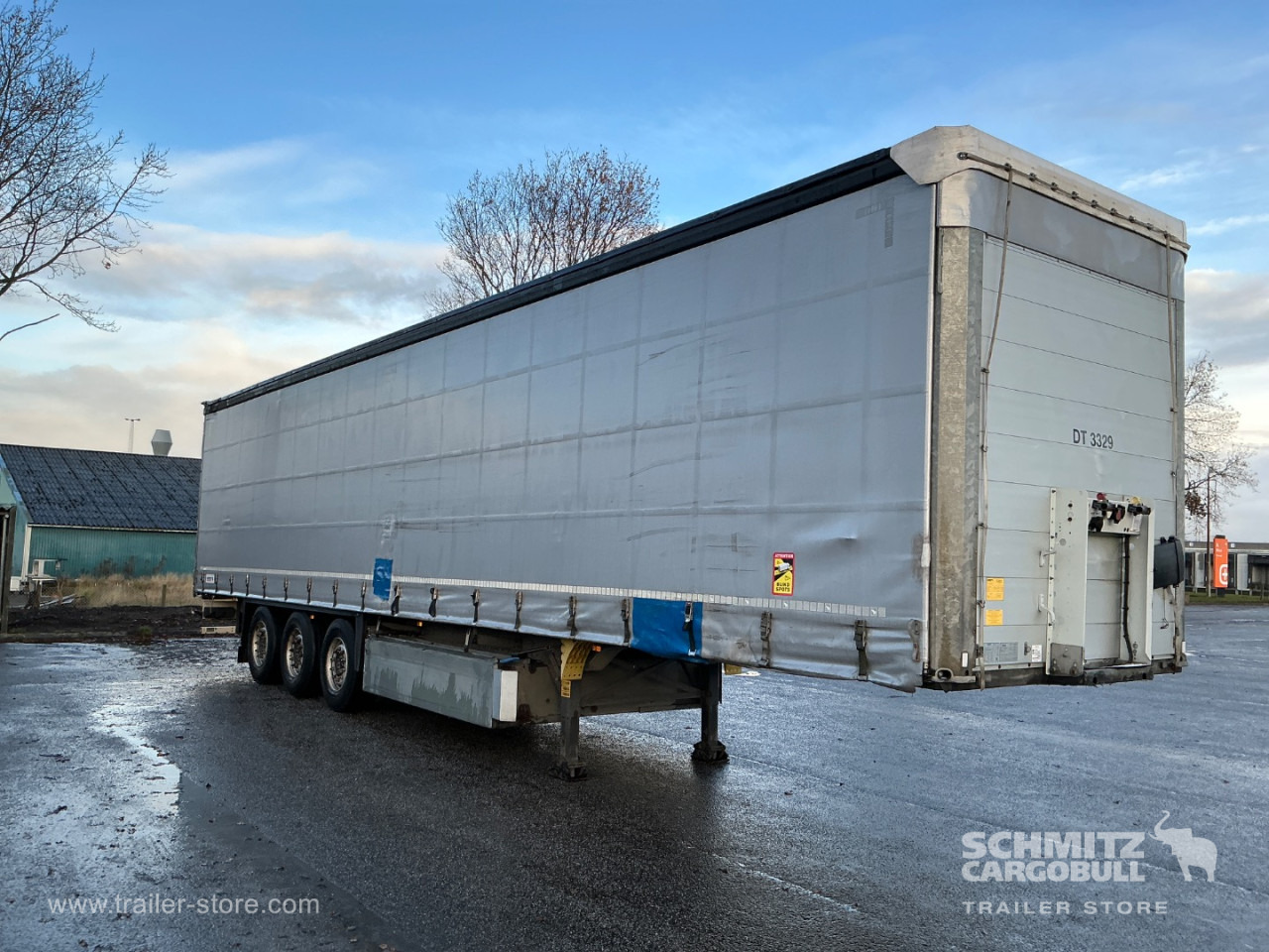 SCHMITZ Curtainsider Standard , Folding wall right - Тентованный полуприцеп: фото 1 SCHMITZ Curtainsider Standard , Folding wall right - Тентованный полуприцеп: фото 1