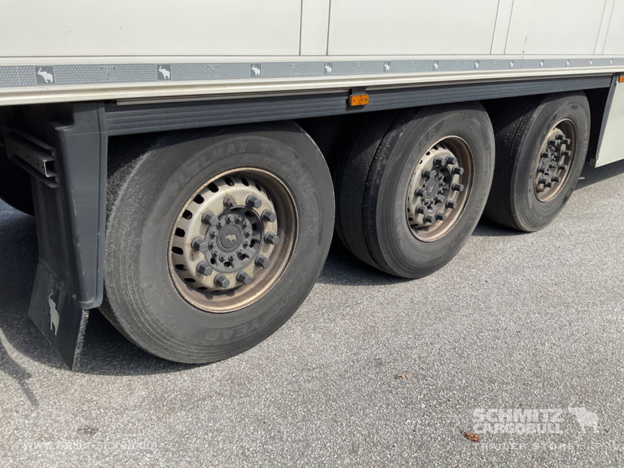 SCHMITZ Reefer Standard Double deck - Изотермический полуприцеп: фото 3 SCHMITZ Reefer Standard Double deck - Изотермический полуприцеп: фото 3