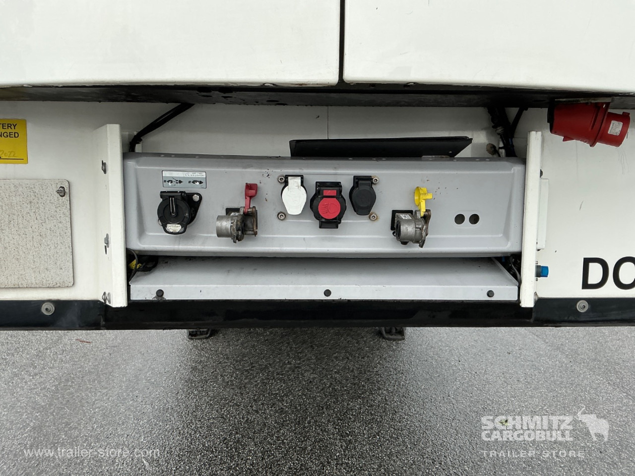 SCHMITZ Reefer Standard Double deck - Изотермический полуприцеп: фото 4 SCHMITZ Reefer Standard Double deck - Изотермический полуприцеп: фото 4