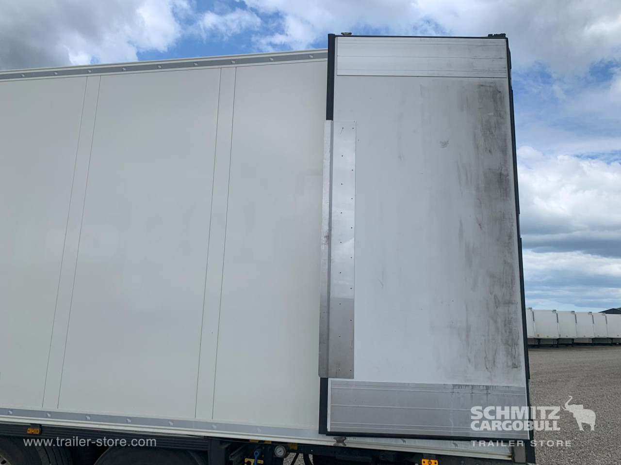 SCHMITZ Reefer Standard Double deck - Изотермический полуприцеп: фото 3 SCHMITZ Reefer Standard Double deck - Изотермический полуприцеп: фото 3