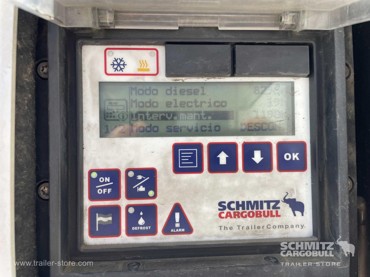SCHMITZ Semiremolque Frigo Standard - Изотермический полуприцеп: фото 2 SCHMITZ Semiremolque Frigo Standard - Изотермический полуприцеп: фото 2