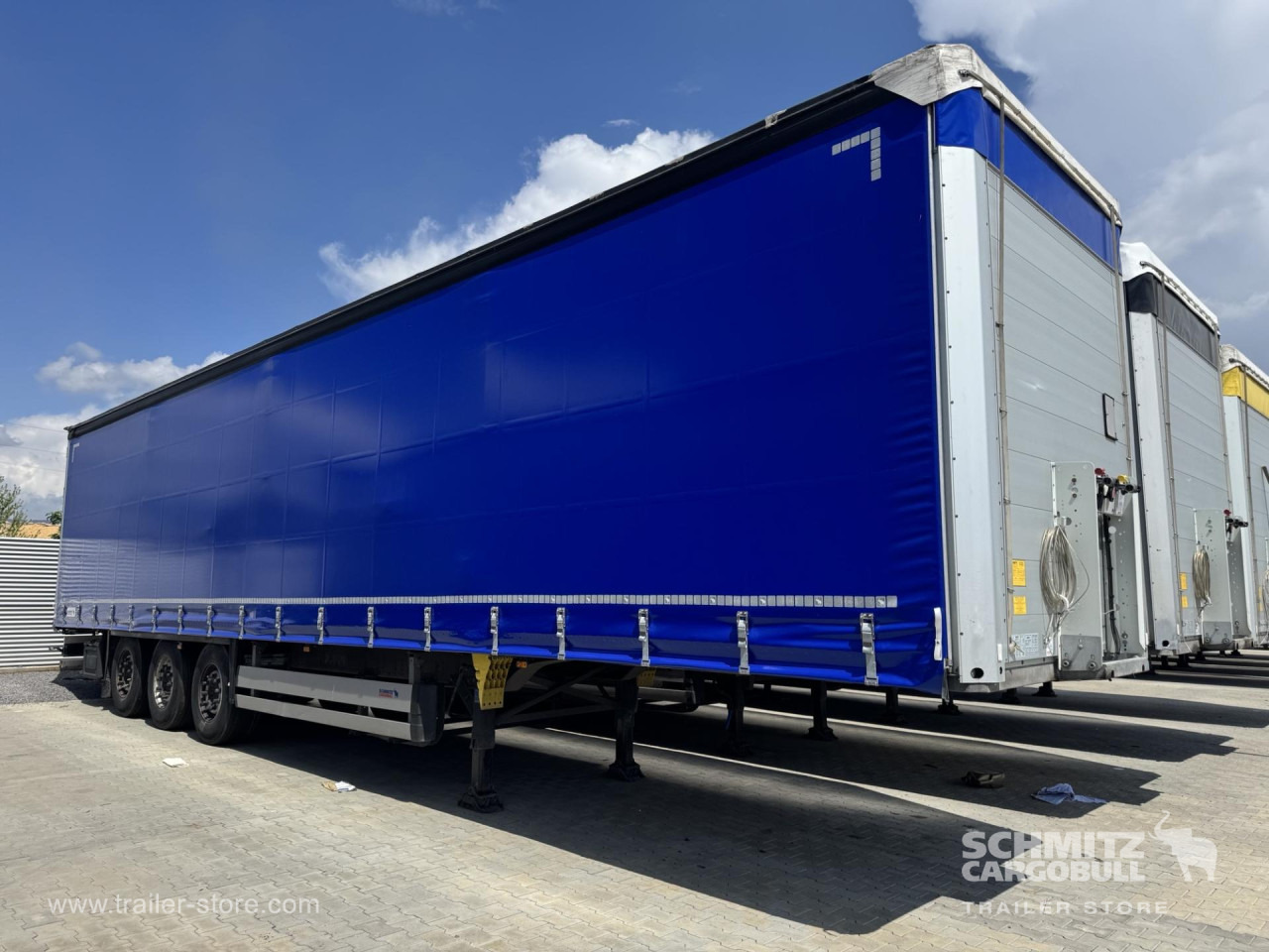 SCHMITZ Curtainsider Standard - Тентованный полуприцеп: фото 1 SCHMITZ Curtainsider Standard - Тентованный полуприцеп: фото 1