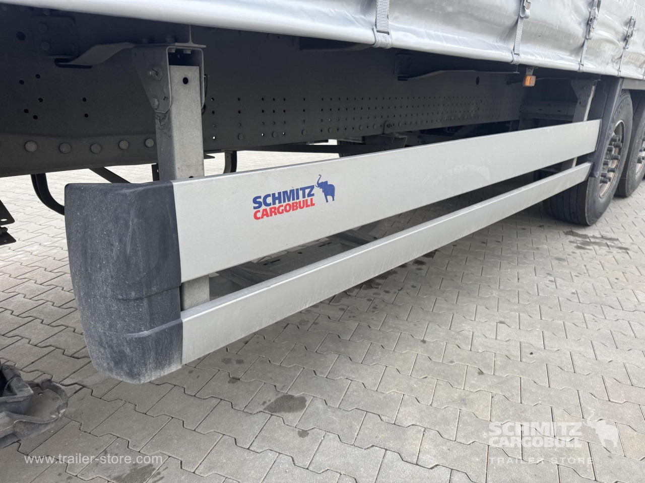 SCHMITZ Curtainsider Standard - Тентованный полуприцеп: фото 3 SCHMITZ Curtainsider Standard - Тентованный полуприцеп: фото 3