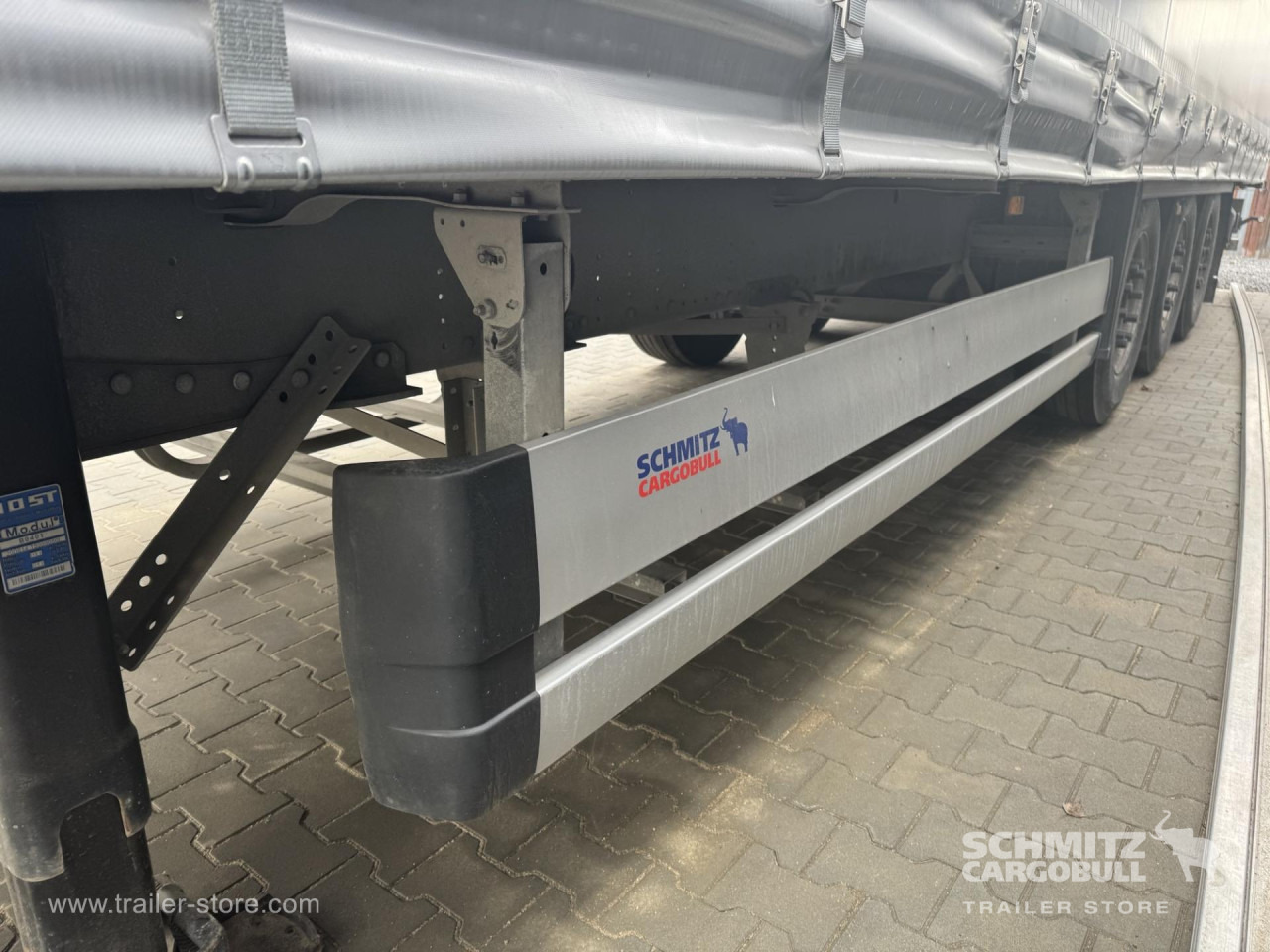 SCHMITZ Curtainsider Standard - Тентованный полуприцеп: фото 2 SCHMITZ Curtainsider Standard - Тентованный полуприцеп: фото 2