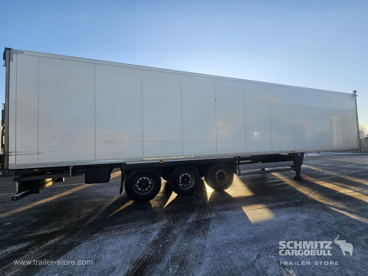SCHMITZ Reefer Multitemp - Изотермический полуприцеп: фото 3 SCHMITZ Reefer Multitemp - Изотермический полуприцеп: фото 3