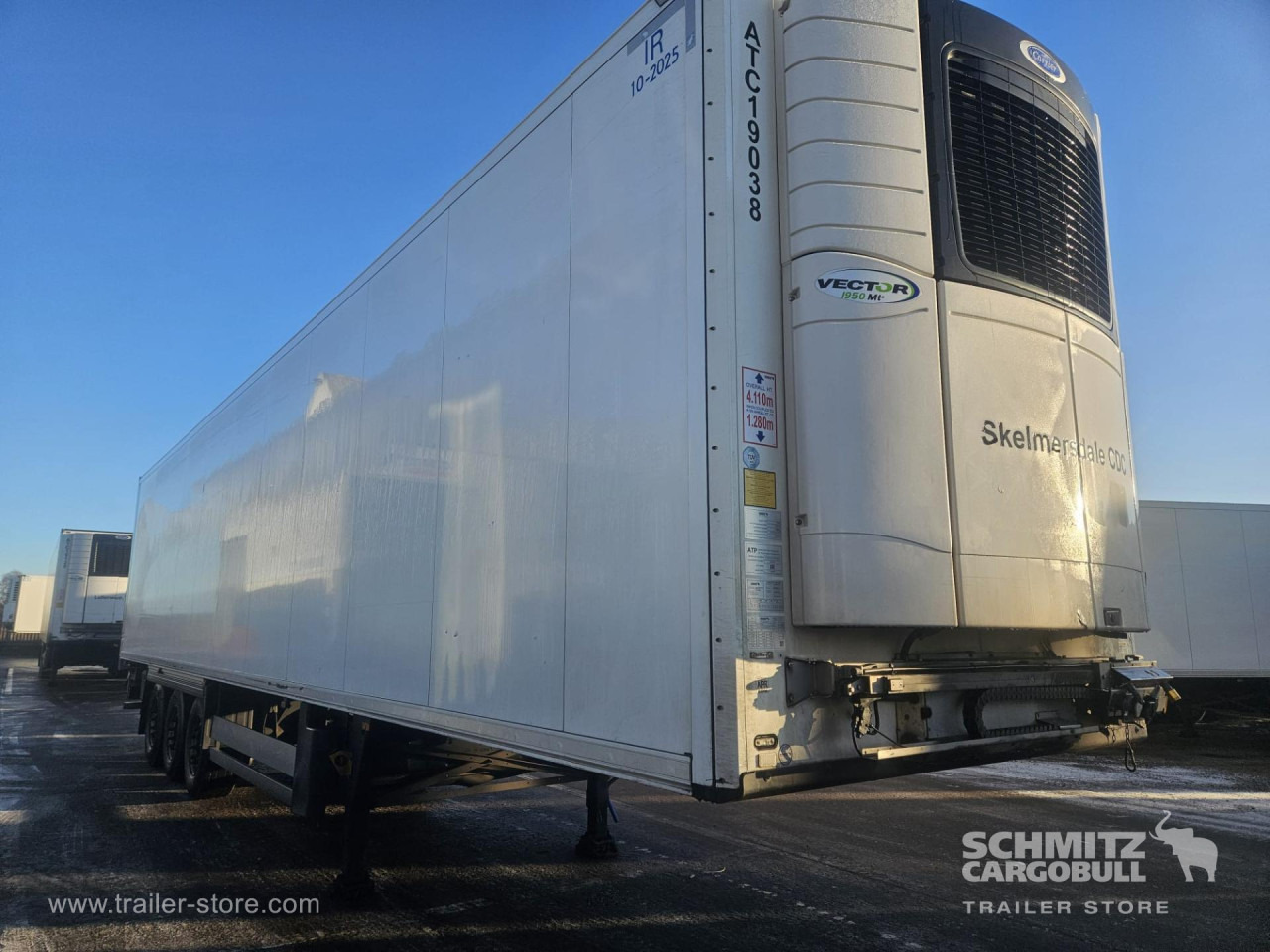SCHMITZ Reefer Multitemp - Изотермический полуприцеп: фото 1 SCHMITZ Reefer Multitemp - Изотермический полуприцеп: фото 1