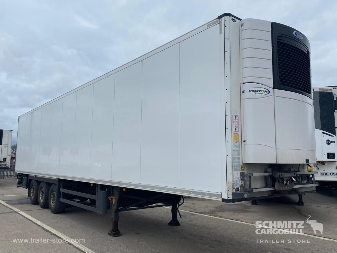 SCHMITZ Reefer Multitemp - Изотермический полуприцеп: фото 1 SCHMITZ Reefer Multitemp - Изотермический полуприцеп: фото 1