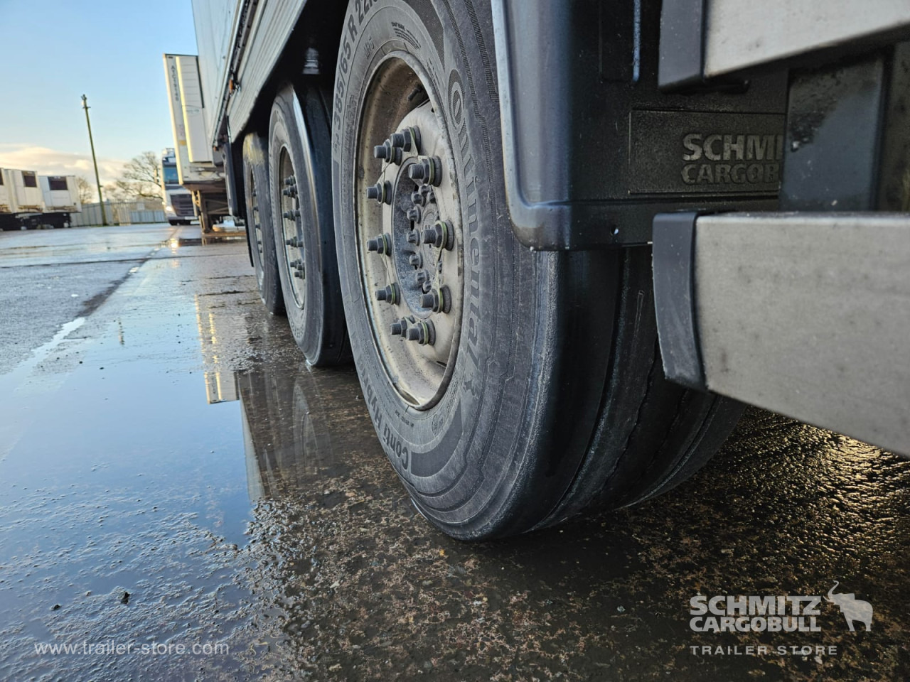 SCHMITZ Reefer Multitemp - Изотермический полуприцеп: фото 4 SCHMITZ Reefer Multitemp - Изотермический полуприцеп: фото 4