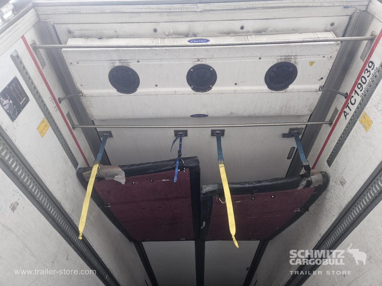 SCHMITZ Reefer Multitemp - Изотермический полуприцеп: фото 2 SCHMITZ Reefer Multitemp - Изотермический полуприцеп: фото 2