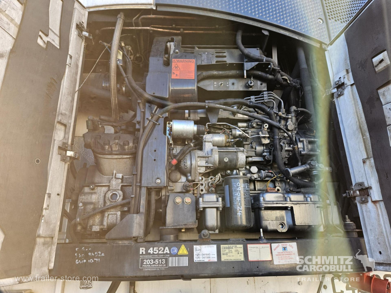 SCHMITZ Reefer Standard - Изотермический полуприцеп: фото 2 SCHMITZ Reefer Standard - Изотермический полуприцеп: фото 2