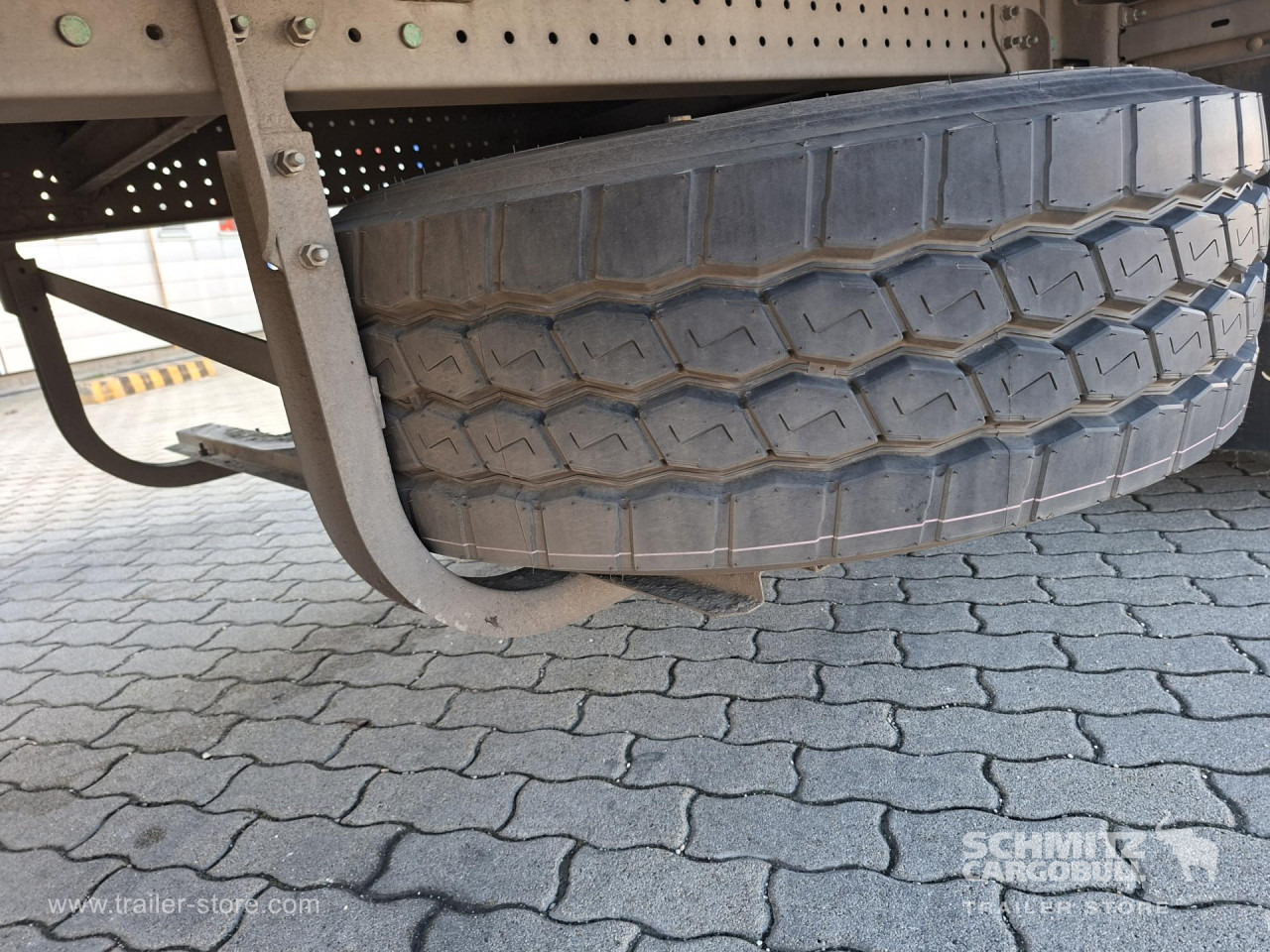 SCHMITZ Reefer Multitemp - Изотермический полуприцеп: фото 5 SCHMITZ Reefer Multitemp - Изотермический полуприцеп: фото 5