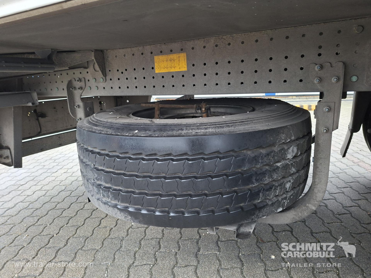 SCHMITZ Reefer Multitemp - Изотермический полуприцеп: фото 4 SCHMITZ Reefer Multitemp - Изотермический полуприцеп: фото 4