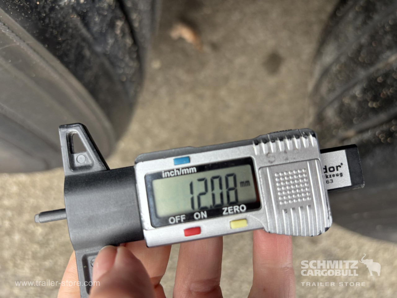 SCHMITZ Curtainsider Standard - Тентованный полуприцеп: фото 3 SCHMITZ Curtainsider Standard - Тентованный полуприцеп: фото 3