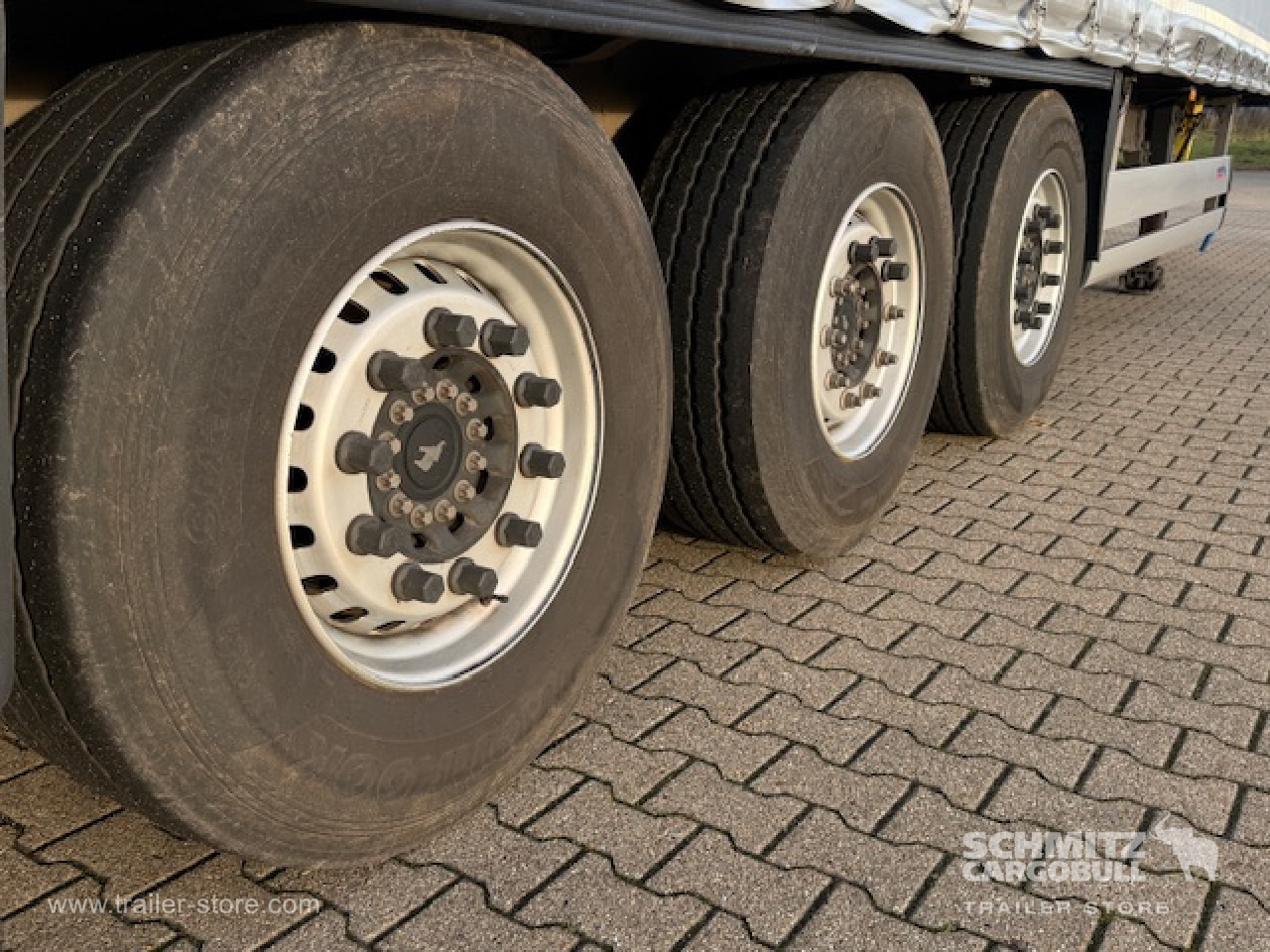 SCHMITZ Oplegger Schuifzeil Standard - Тентованный полуприцеп: фото 2 SCHMITZ Oplegger Schuifzeil Standard - Тентованный полуприцеп: фото 2