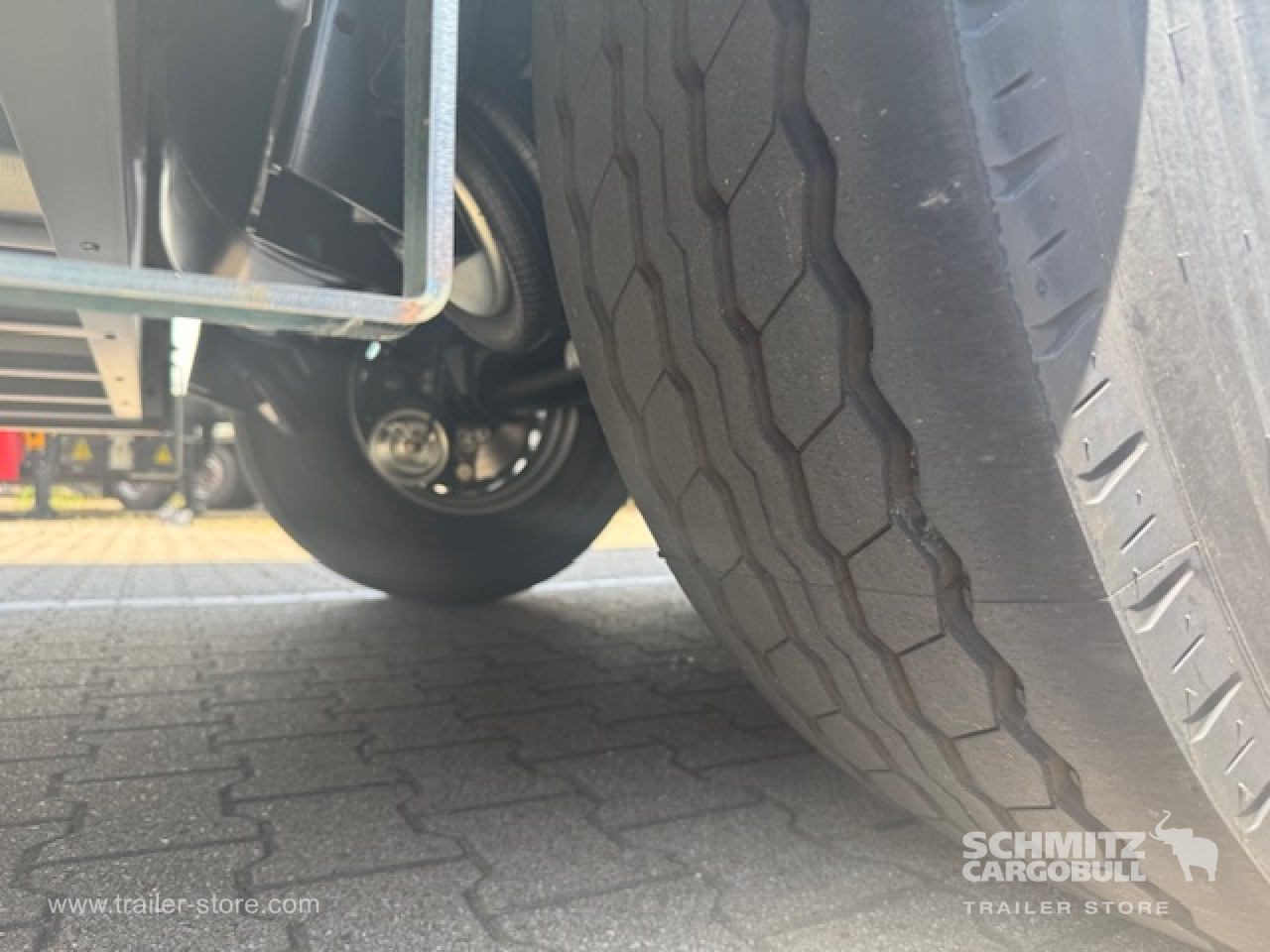 SCHMITZ Oplegger Vries Standard Taillift - Изотермический полуприцеп: фото 5 SCHMITZ Oplegger Vries Standard Taillift - Изотермический полуприцеп: фото 5