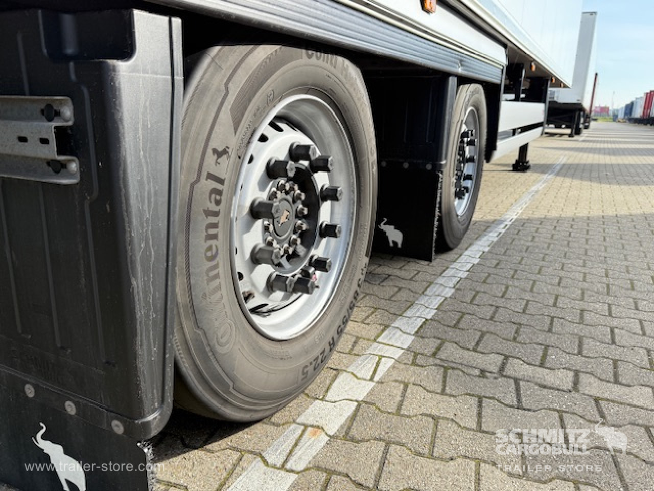 SCHMITZ Oplegger Vries Standard Taillift - Изотермический полуприцеп: фото 5 SCHMITZ Oplegger Vries Standard Taillift - Изотермический полуприцеп: фото 5