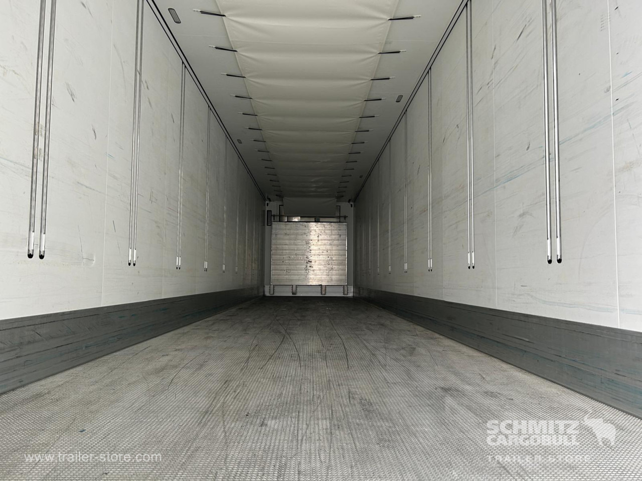 SCHMITZ Reefer Standard Double deck - Изотермический полуприцеп: фото 2 SCHMITZ Reefer Standard Double deck - Изотермический полуприцеп: фото 2