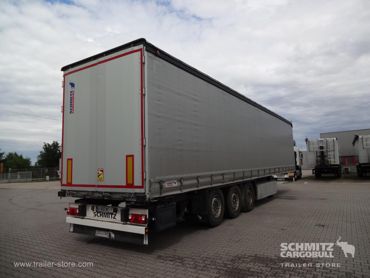 SCHMITZ Curtainsider Standard - Тентованный полуприцеп: фото 1 SCHMITZ Curtainsider Standard - Тентованный полуприцеп: фото 1