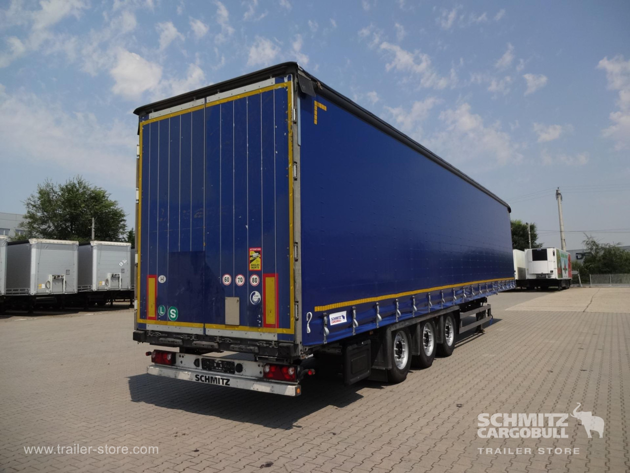 SCHMITZ Curtainsider Varios - Тентованный полуприцеп: фото 1 SCHMITZ Curtainsider Varios - Тентованный полуприцеп: фото 1