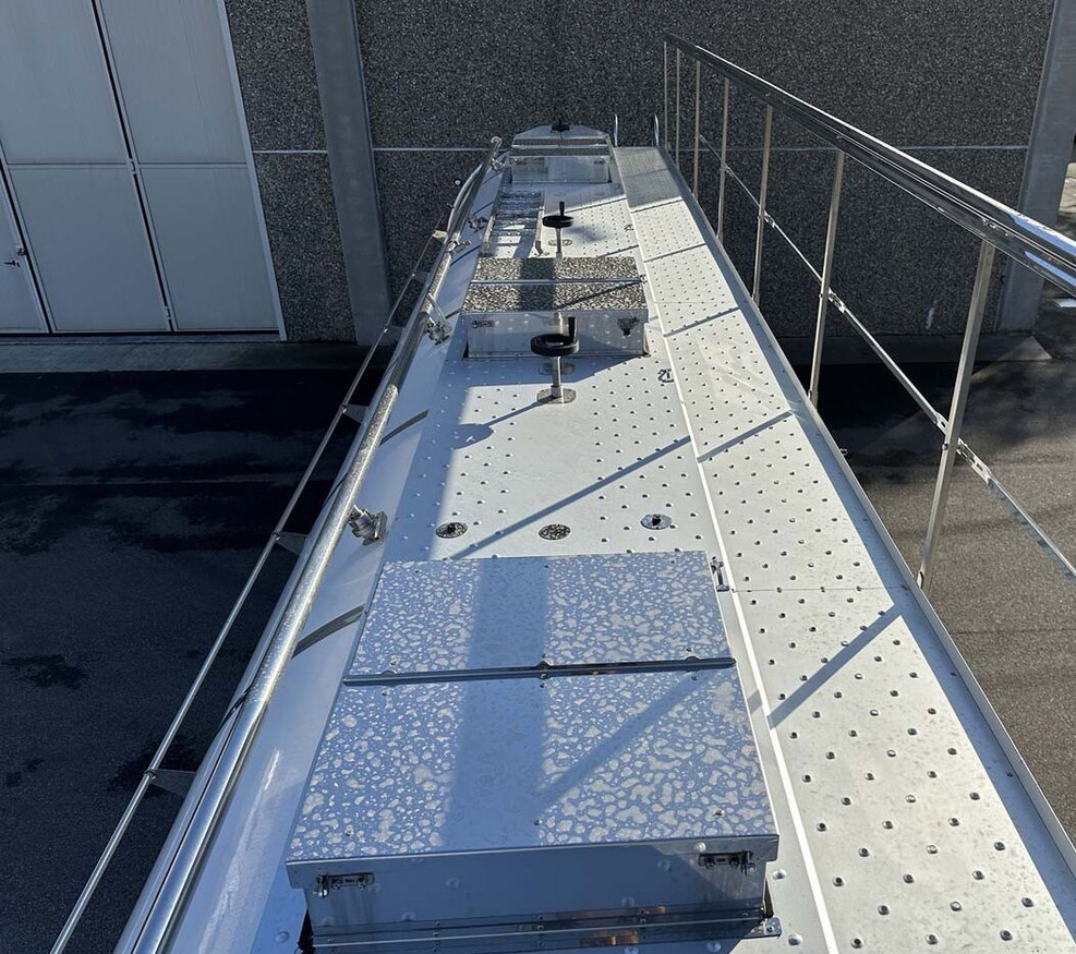 Новый Полуприцеп-цистерна для транспортировки пищевых продуктов Bata CISTERNA SUPER LIGHT NUOVA: фото 6 Новый Полуприцеп-цистерна для транспортировки пищевых продуктов Bata CISTERNA SUPER LIGHT NUOVA: фото 6