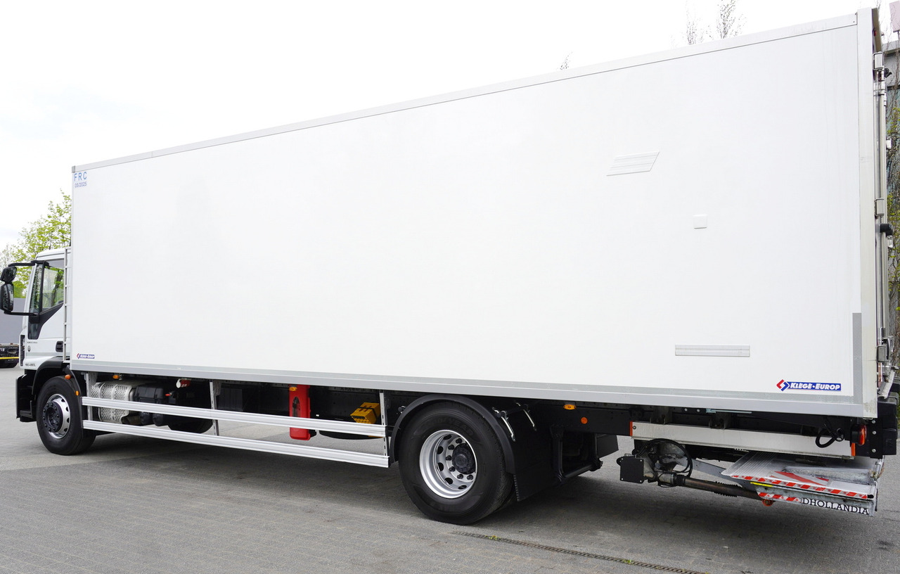 IVECO Eurocargo 190-280L E6 4x2 / Refrigerator / Dhollandia DHSM.20 tail lift / 21 pallets - Рефрижератор: фото 3 IVECO Eurocargo 190-280L E6 4x2 / Refrigerator / Dhollandia DHSM.20 tail lift / 21 pallets - Рефрижератор: фото 3