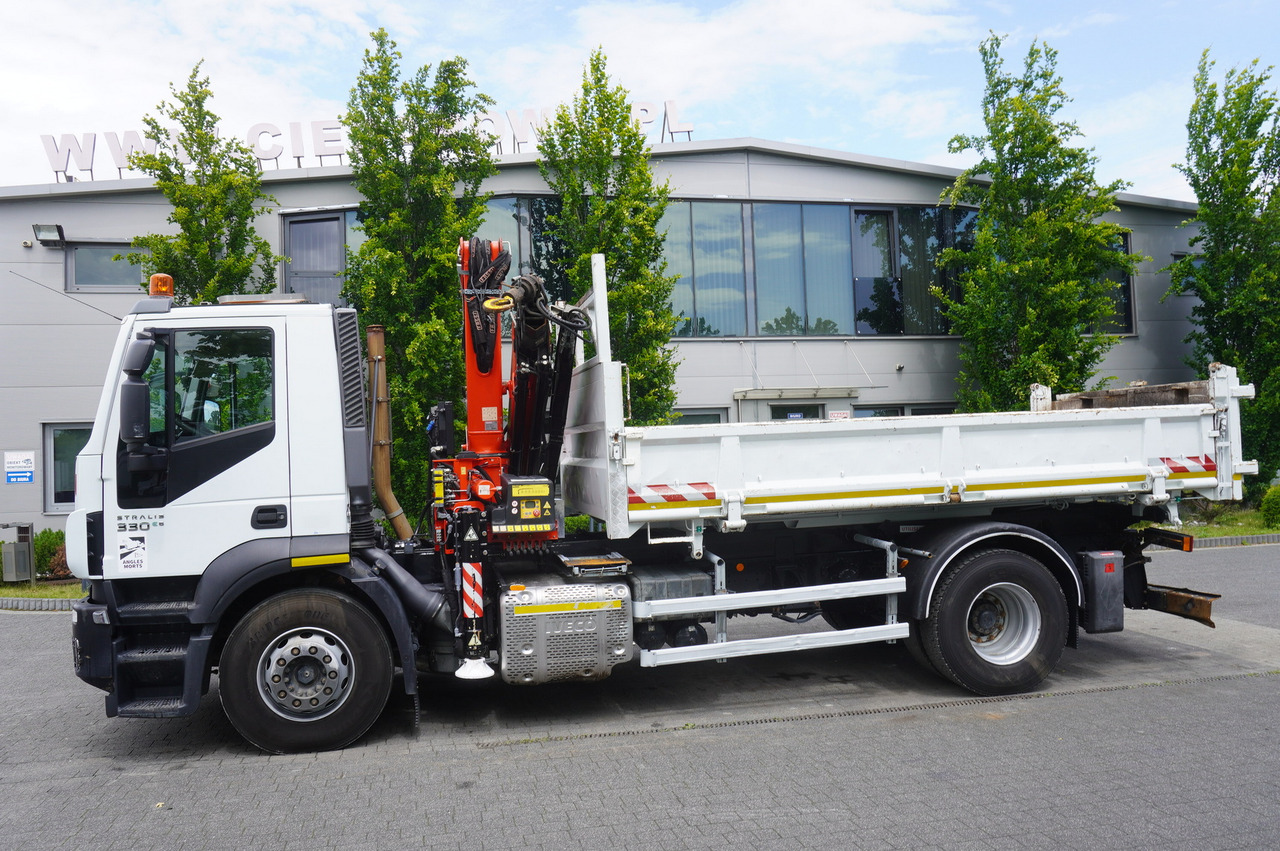 IVECO STRALIS 330 E6 / FASSI 195A 8.5 T / 3-side tipper - Самосвал, Автоманипулятор: фото 3 IVECO STRALIS 330 E6 / FASSI 195A 8.5 T / 3-side tipper - Самосвал, Автоманипулятор: фото 3