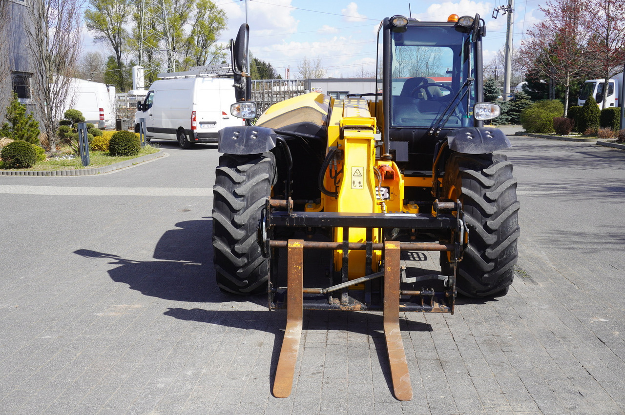JCB 526-56 AGRI Plus / 5.6 m telescopic loader / joystick - Колёсный погрузчик: фото 2 JCB 526-56 AGRI Plus / 5.6 m telescopic loader / joystick - Колёсный погрузчик: фото 2