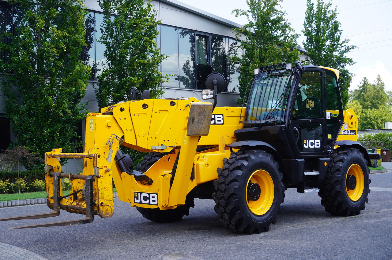 JCB 540-200 Telescopic Loader / 20 m reach / joystick - Телескопический погрузчик: фото 2 JCB 540-200 Telescopic Loader / 20 m reach / joystick - Телескопический погрузчик: фото 2