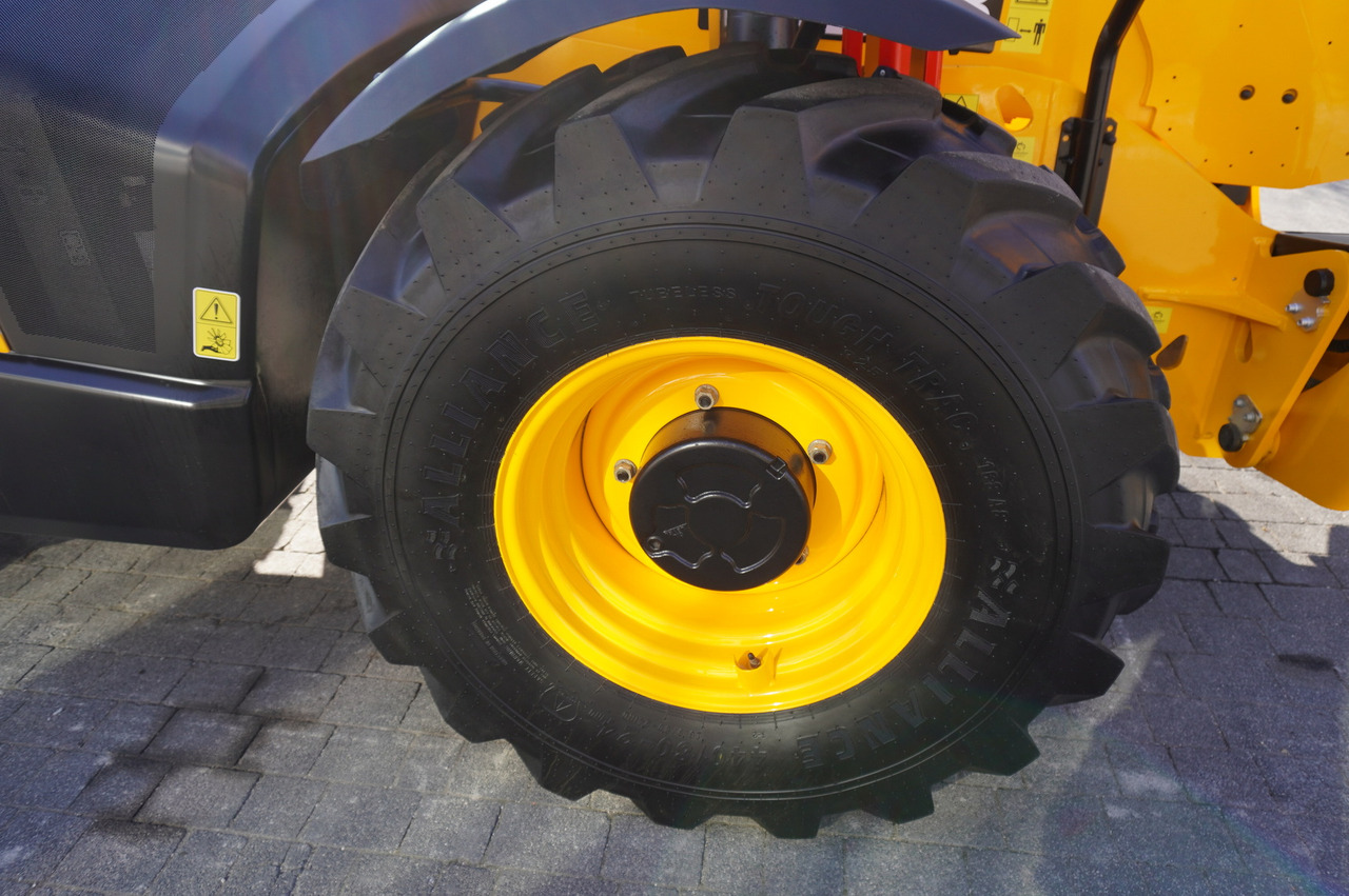 Телескопический фронтальный погрузчик JCB 540-200 Telescopic Loader / 20m / joystick: фото 15