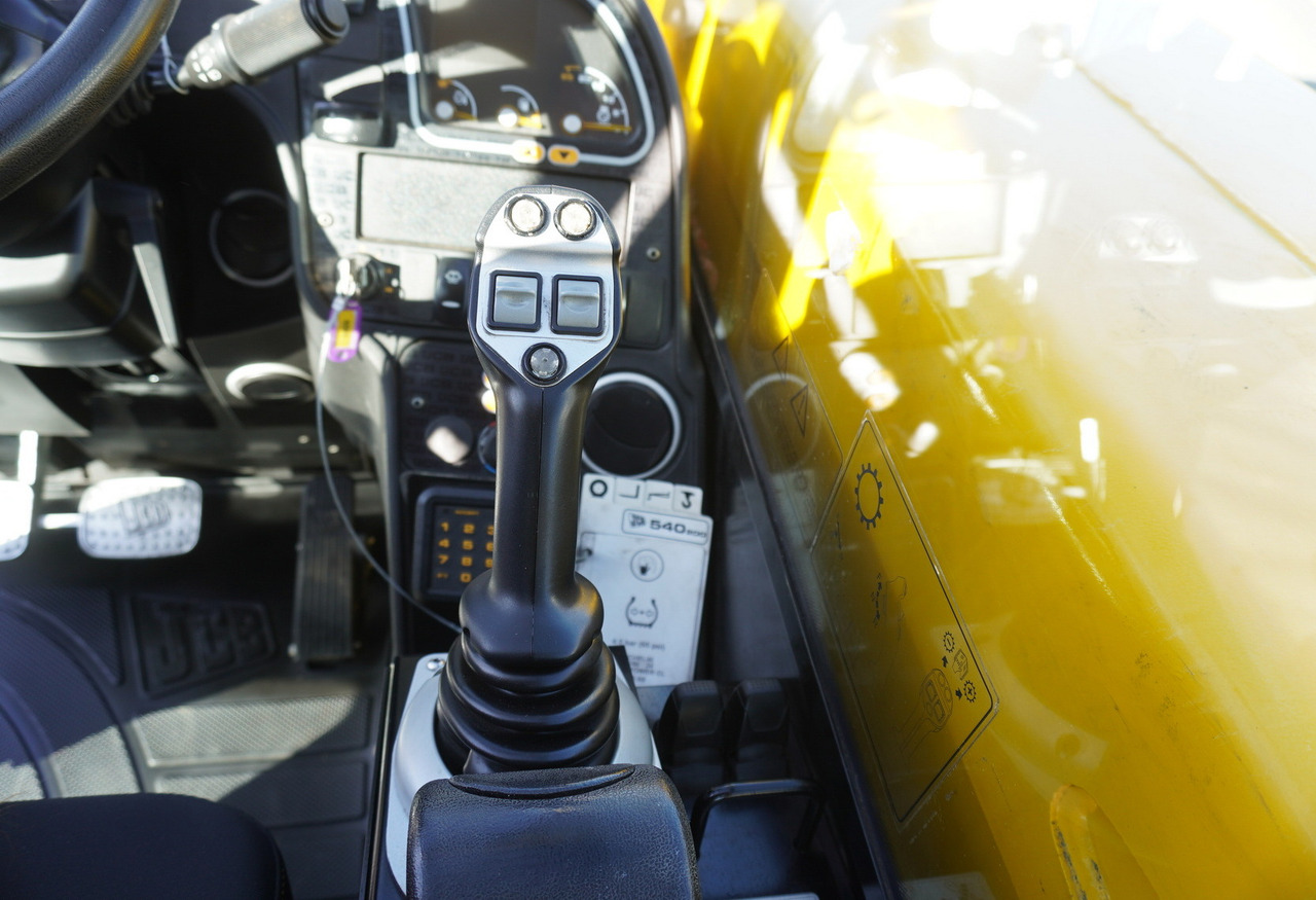 Телескопический фронтальный погрузчик JCB 540-200 Telescopic Loader / 20m / joystick: фото 30