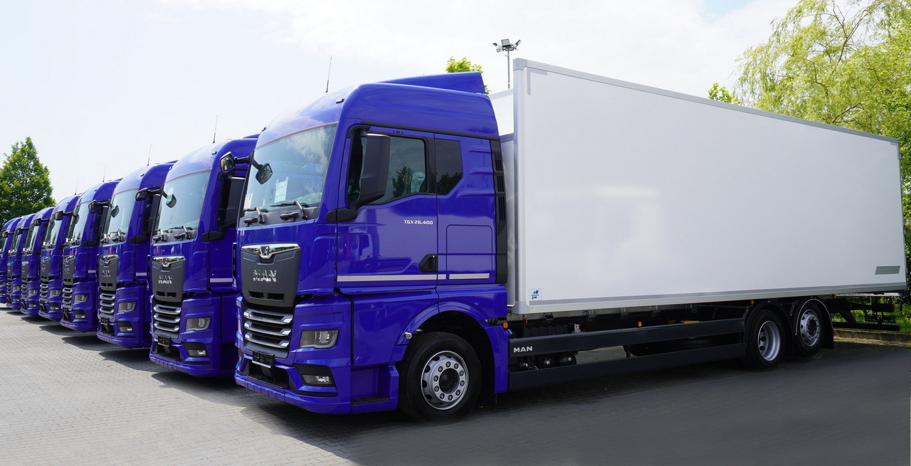 MAN New TGX 26.400 / NEW IGLOOCAR refrigerator 20 pallets / 6×2 / 2024 / 2 units - Рефрижератор: фото 4 MAN New TGX 26.400 / NEW IGLOOCAR refrigerator 20 pallets / 6×2 / 2024 / 2 units - Рефрижератор: фото 4