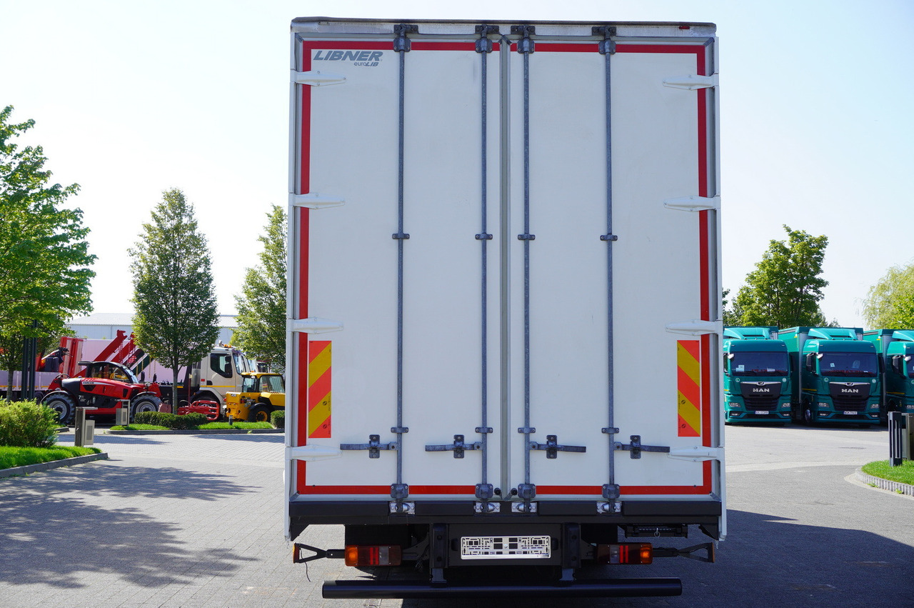 MAN TGL 12.190 / Curtainsider 19 EPAL / Sleeper cab - Тентованный грузовик: фото 4 MAN TGL 12.190 / Curtainsider 19 EPAL / Sleeper cab - Тентованный грузовик: фото 4
