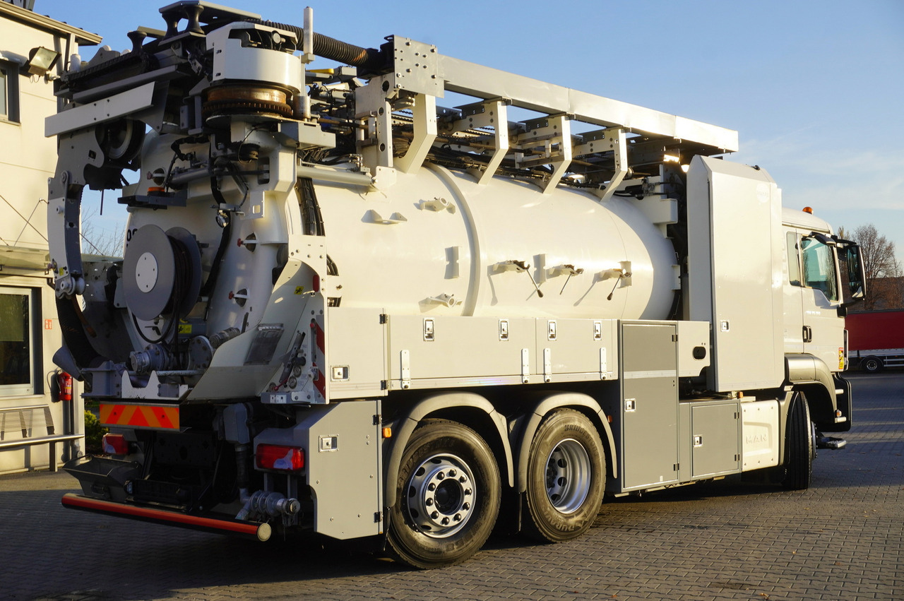 MAN TGS 26.360 E6 / RIVARD sewage cleaner 18 m3 / 180 tho. km / steering axle / 2 units - Ассенизатор: фото 4 MAN TGS 26.360 E6 / RIVARD sewage cleaner 18 m3 / 180 tho. km / steering axle / 2 units - Ассенизатор: фото 4