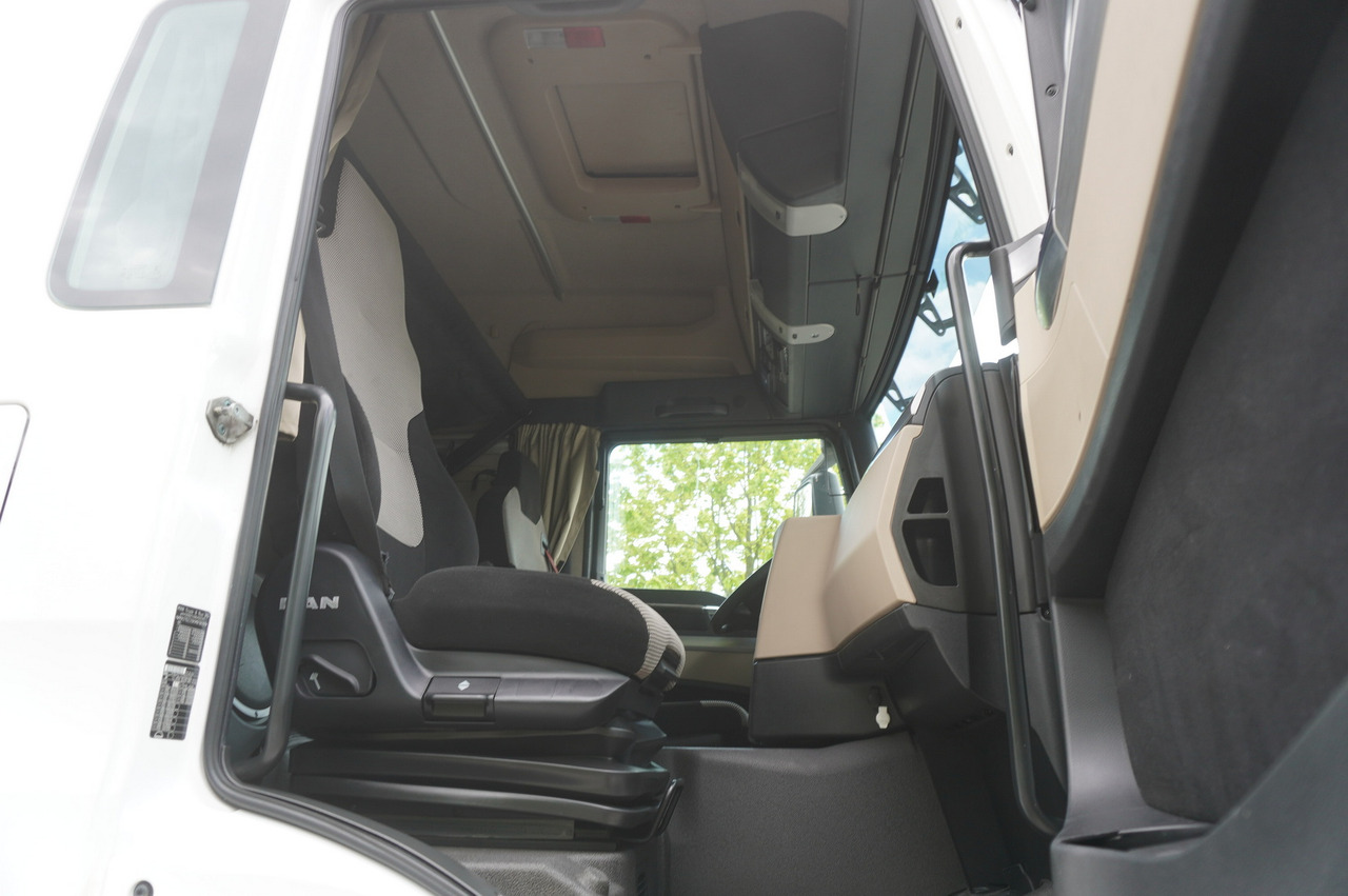 Грузовик-шасси MAN TGS 26.420 / 7.5 m chassis / 14.5 t load cap. / Sleeping cab: фото 29