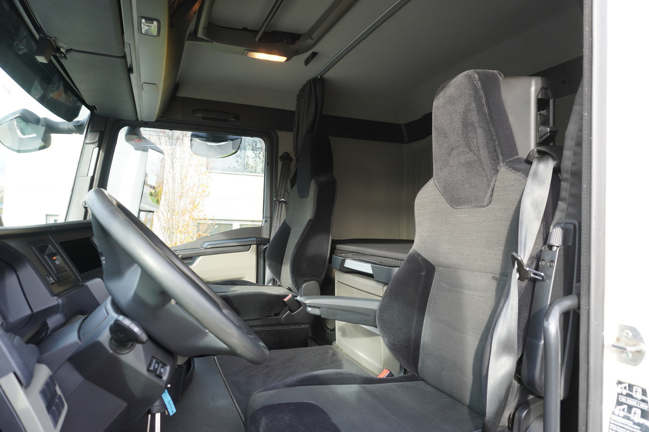 Грузовик-шасси MAN TGS 26.510 6x4/4 Hydrodrive / Steering axle / Retarder / Sleeper cab: фото 19