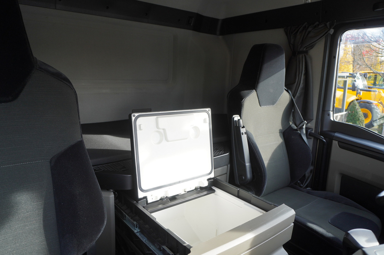 Грузовик-шасси MAN TGS 26.510 6x4/4 Hydrodrive / Steering axle / Retarder / Sleeper cab: фото 26