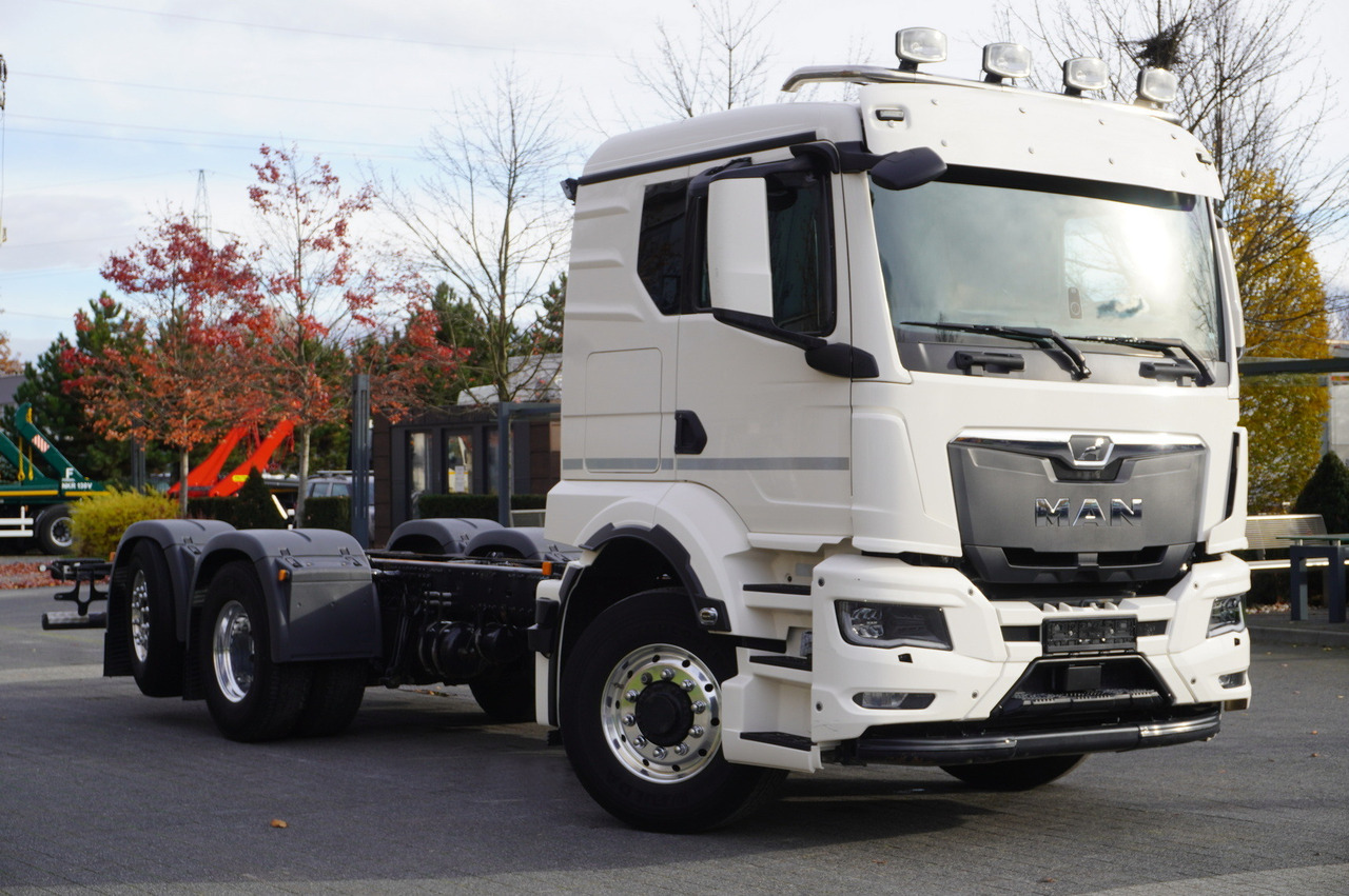 Грузовик-шасси MAN TGS 26.510 6x4/4 Hydrodrive / Steering axle / Retarder / Sleeper cab: фото 7